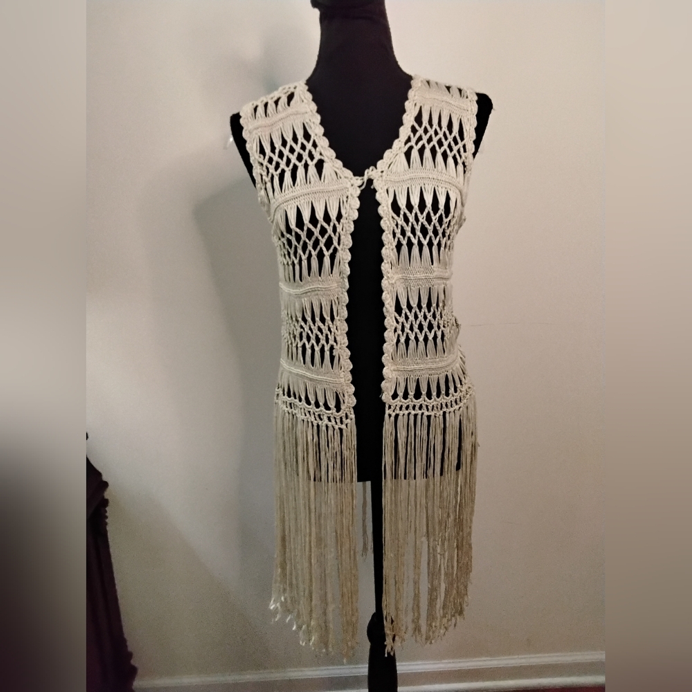 POL CROCHET VEST SMALL